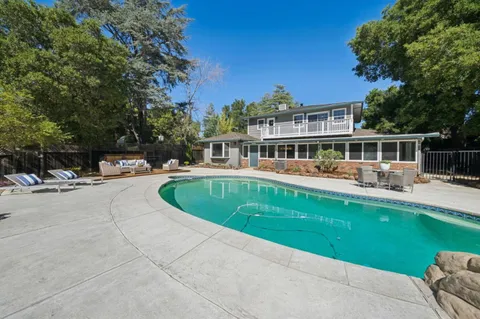 $6,088,000 | 140 University Avenue, Los Altos, CA 94022