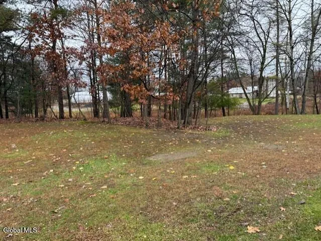 $578,200 | 7 Edward Drive, Sand Lake, NY 12196