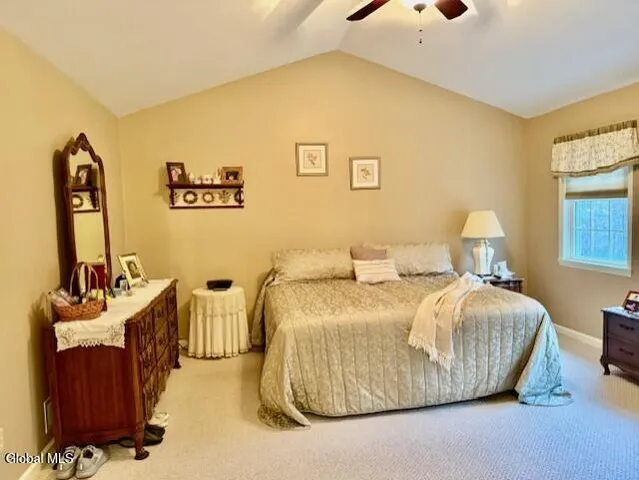 $578,200 | 7 Edward Drive, Sand Lake, NY 12196