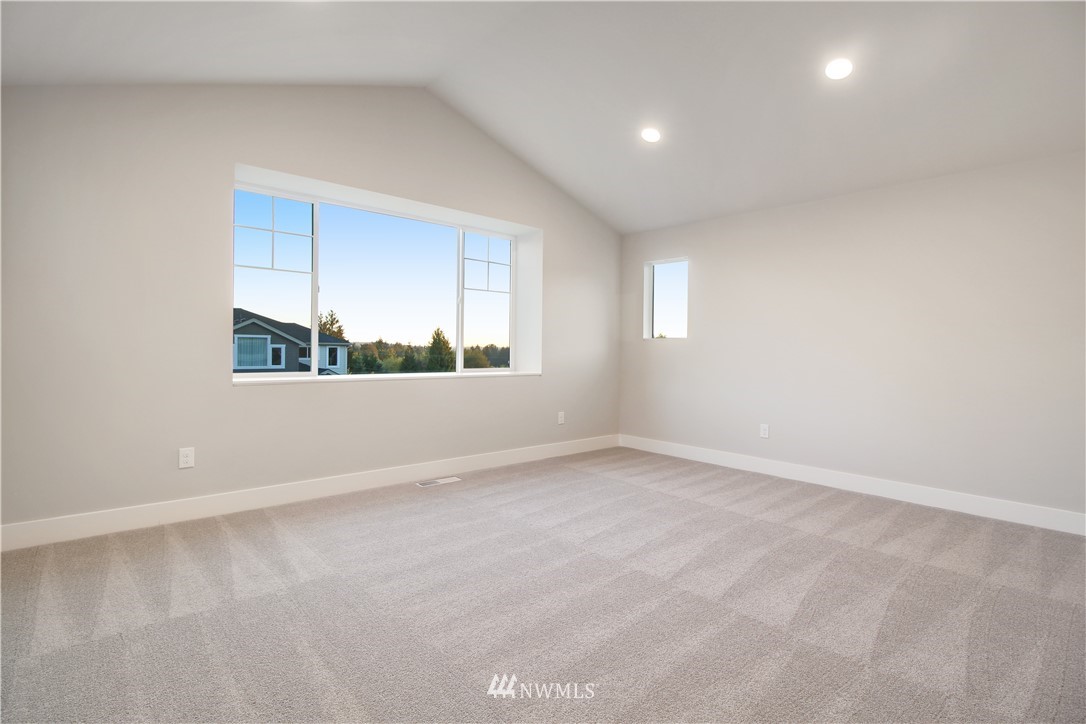 6126 Northeast 2nd Lane Renton, WA 98059 - Photo 14 of 24 Gallery Image 14