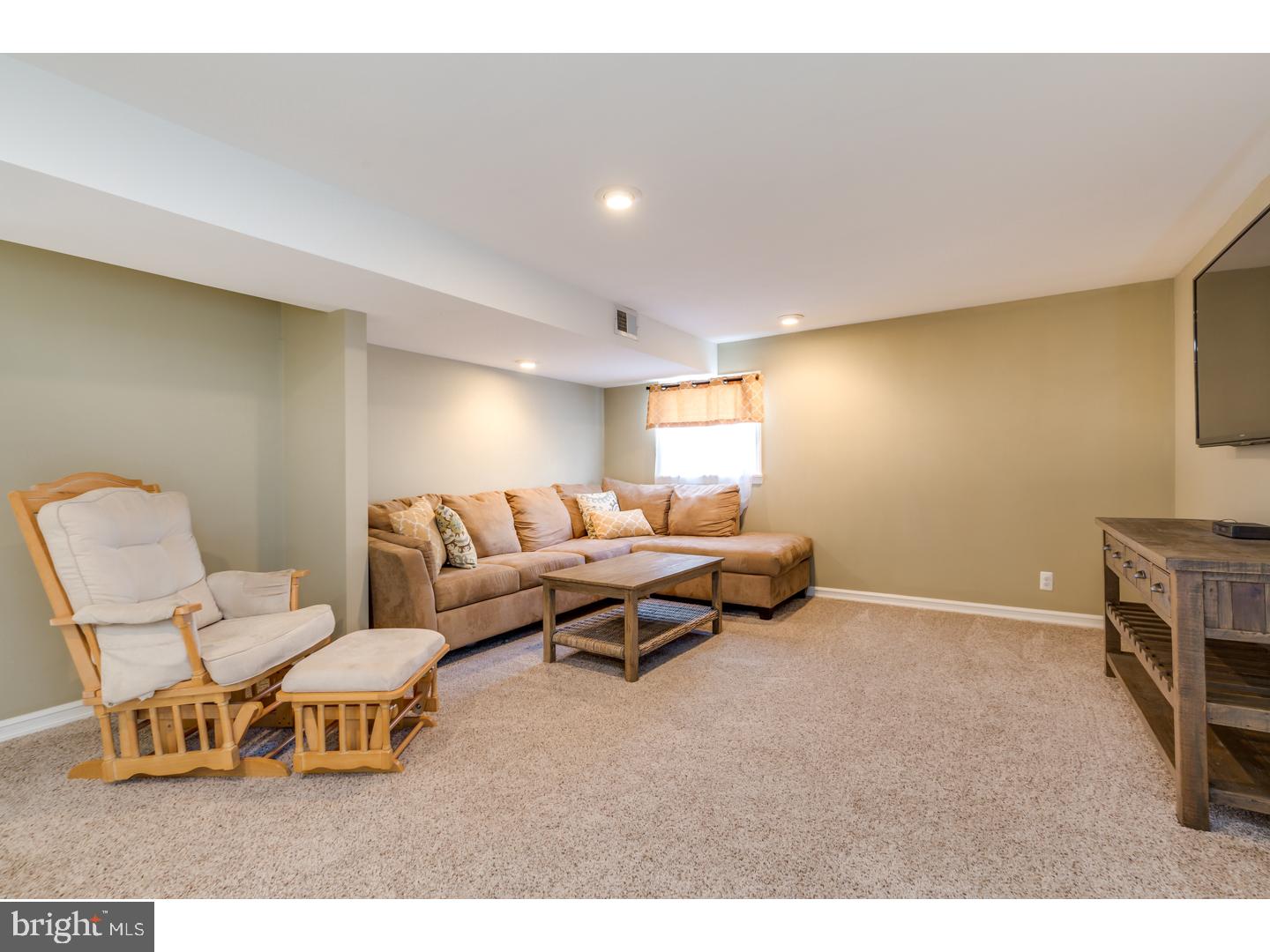 237 Drake Road Cherry Hill, NJ 08034 - Photo 6 of 25 Gallery Image 6