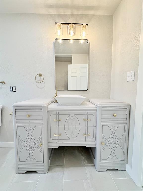 1329 4th Street Graham, TX 76450 - Photo 8 of 12