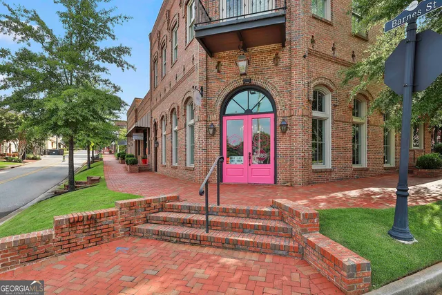 $464,900 | 410 Autumn Creek, Senoia, GA 30276