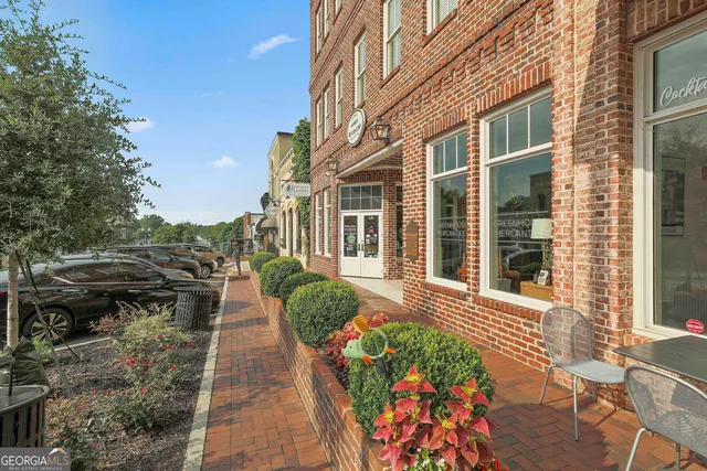 $464,900 | 410 Autumn Creek, Senoia, GA 30276