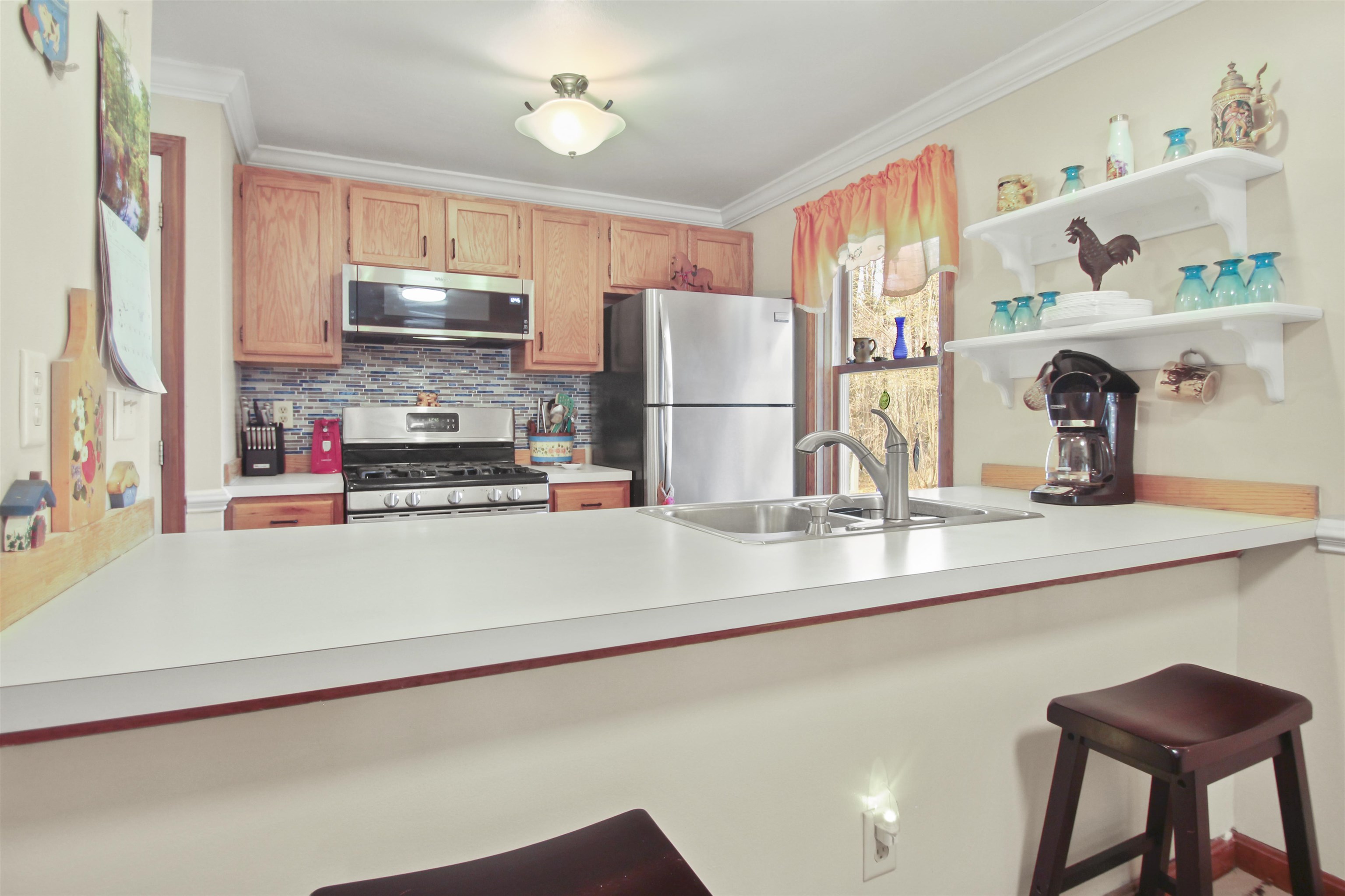 88 Glengarry Drive Stratham, NH 03885 - Photo 5 of 26