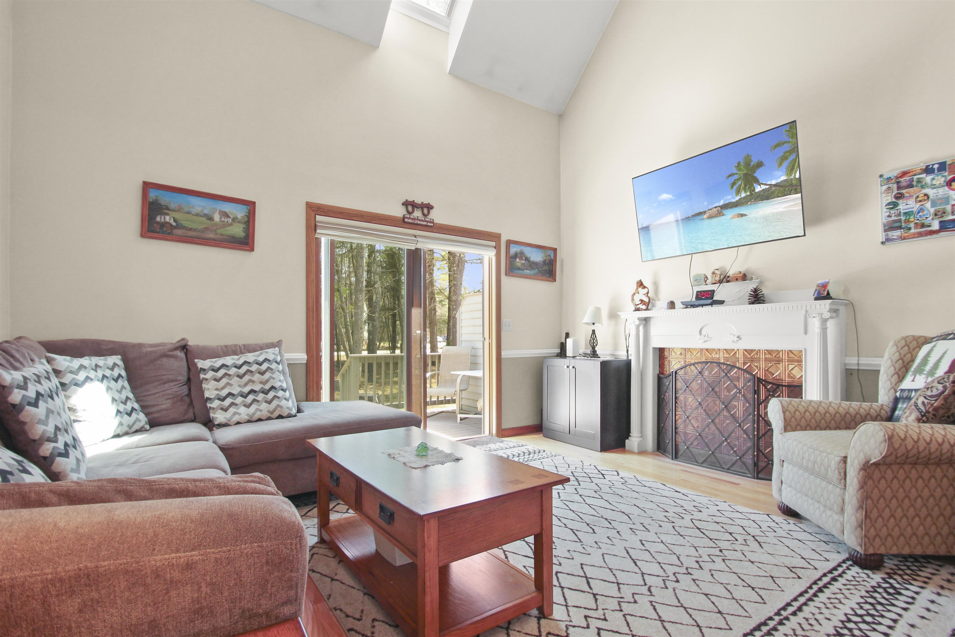 88 Glengarry Drive Stratham, NH 03885 - Photo 9 of 26