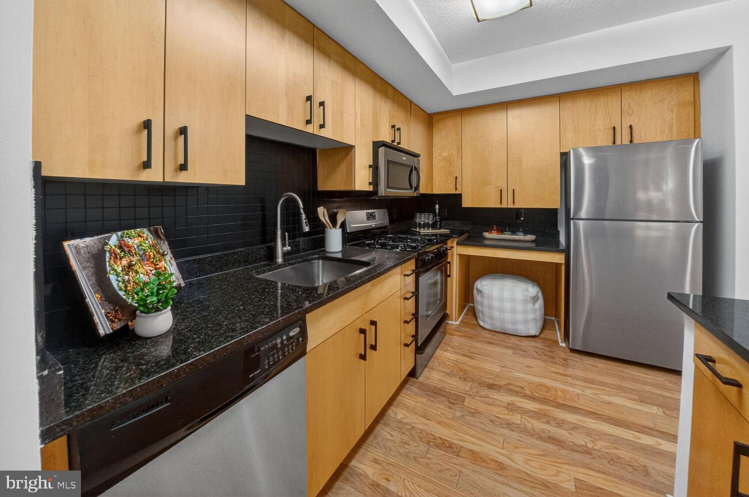 475 K Street Northwest, Unit 404 Washington, DC 20001 - Photo 14 of 28