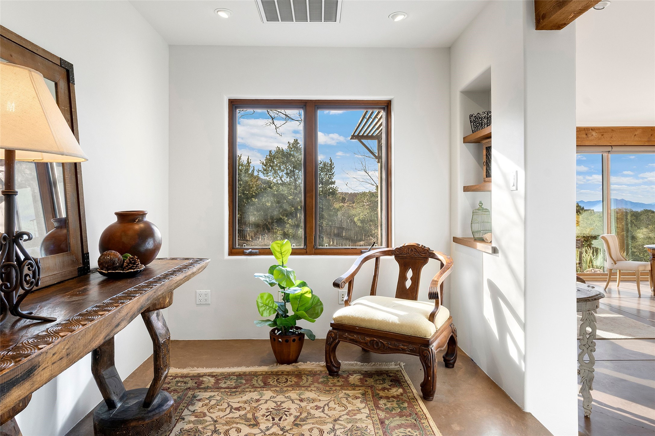 2022 Foothills Road Santa Fe, NM 87505 - Photo 34 of 68 Casita Entryway