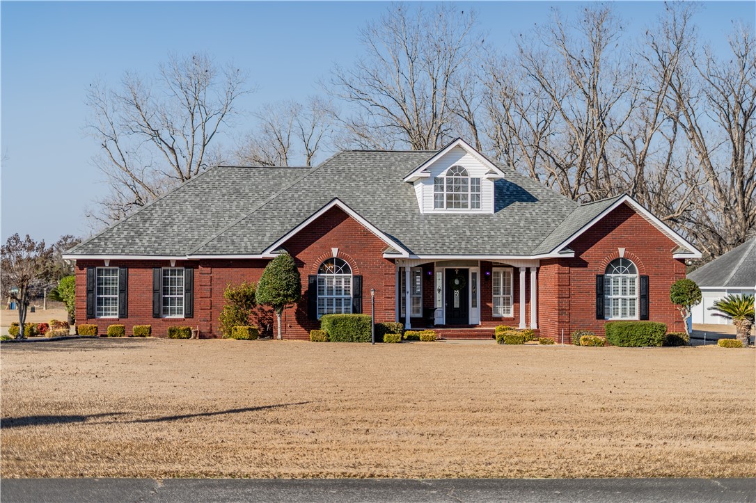 3930 Golfview Drive Blackshear, GA 31516 - Photo 1 of 27