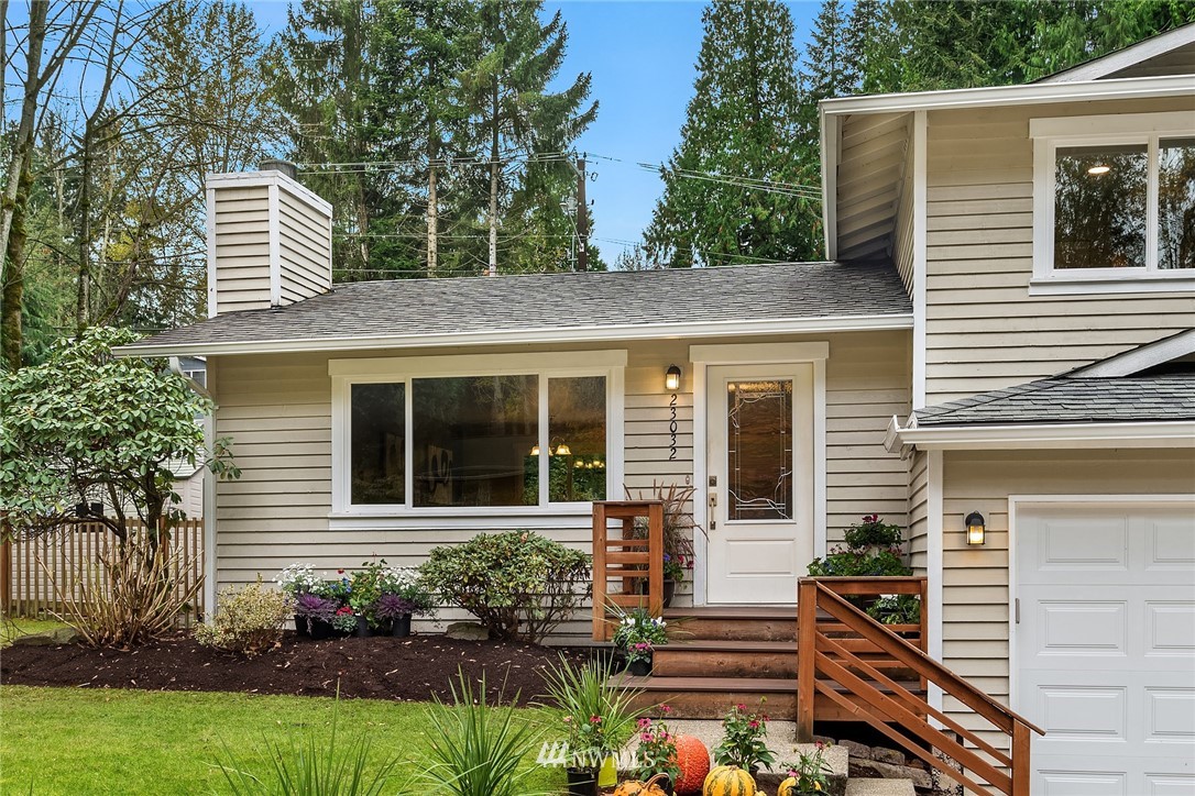 23032 19th Drive Southeast Bothell, WA 98021 - Photo 2 of 31