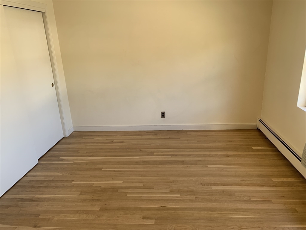 145 Emerson Gardens Road, Unit 145 Lexington, MA 02420 - Photo 10 of 17