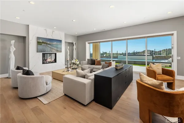 $4,288,000 | 28710 Hidden Trail, Silverado, CA 92676