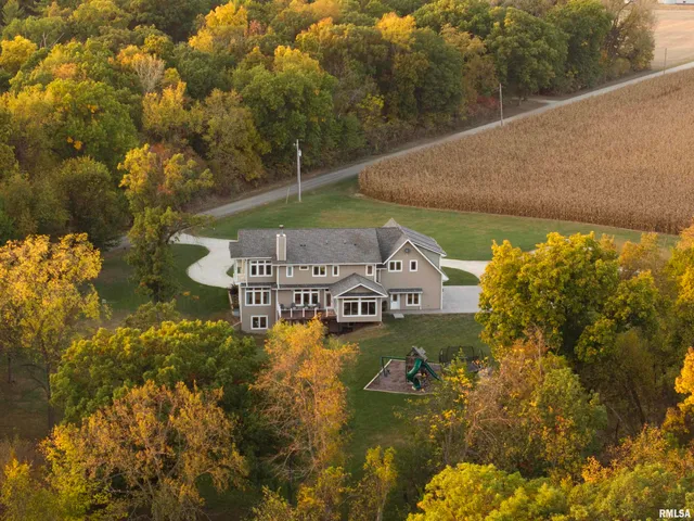 $945,000 | 480 Township Road 150, Toulon, IL 61483