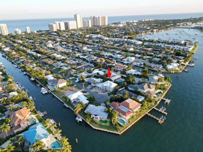 1041 Bimini Lane Singer Island, FL 33404 - Photo 3 of 26 an aerial view of a city