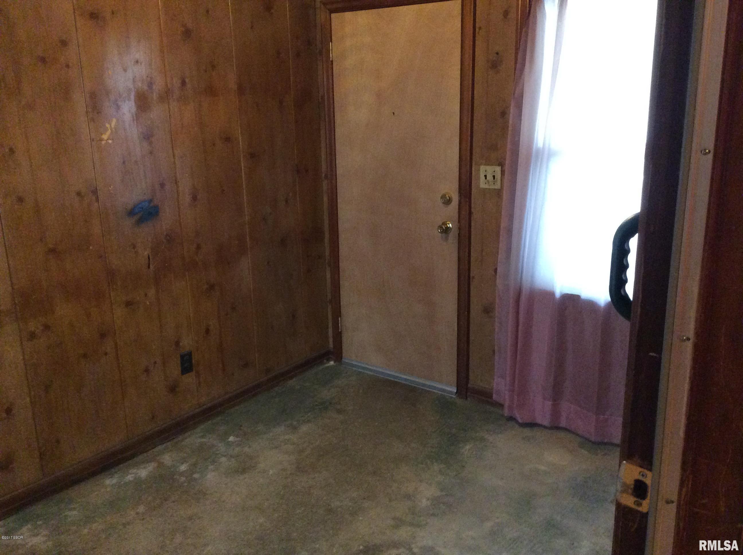 2001 Waltonville Road Mount Vernon, IL 62864 - Photo 16 of 35 Gallery Image 16