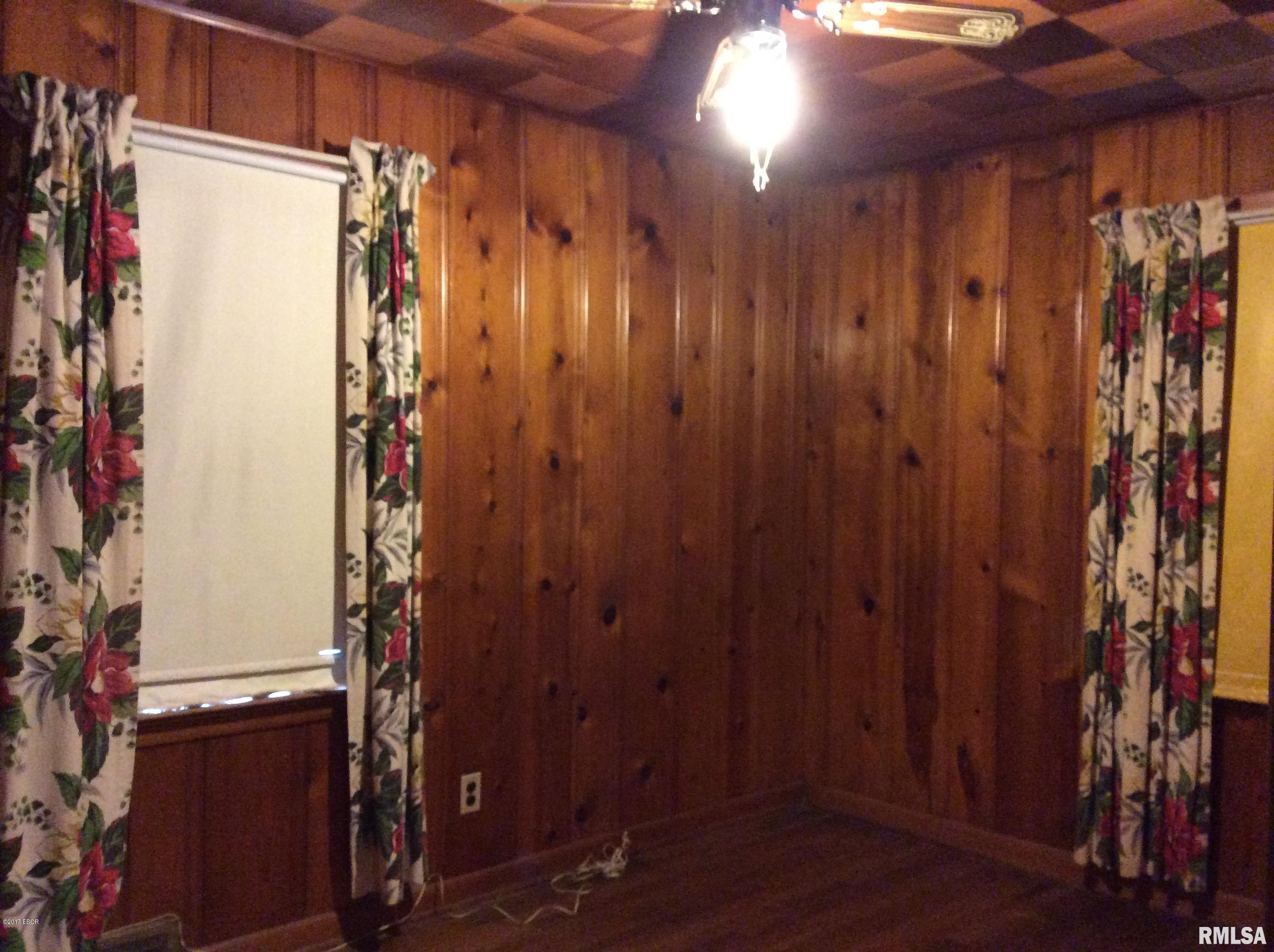 2001 Waltonville Road Mount Vernon, IL 62864 - Photo 30 of 35 Gallery Image 30