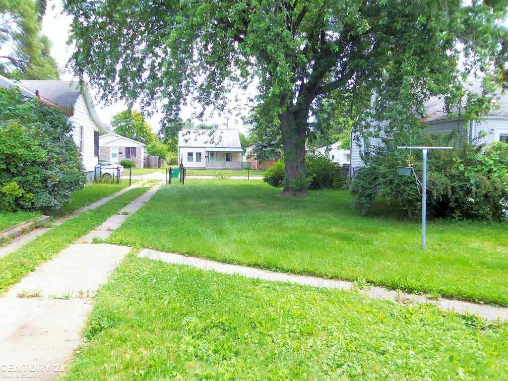 24591 Valley Street Eastpointe, MI 48021 - Photo 2 of 5 Gallery Image 2