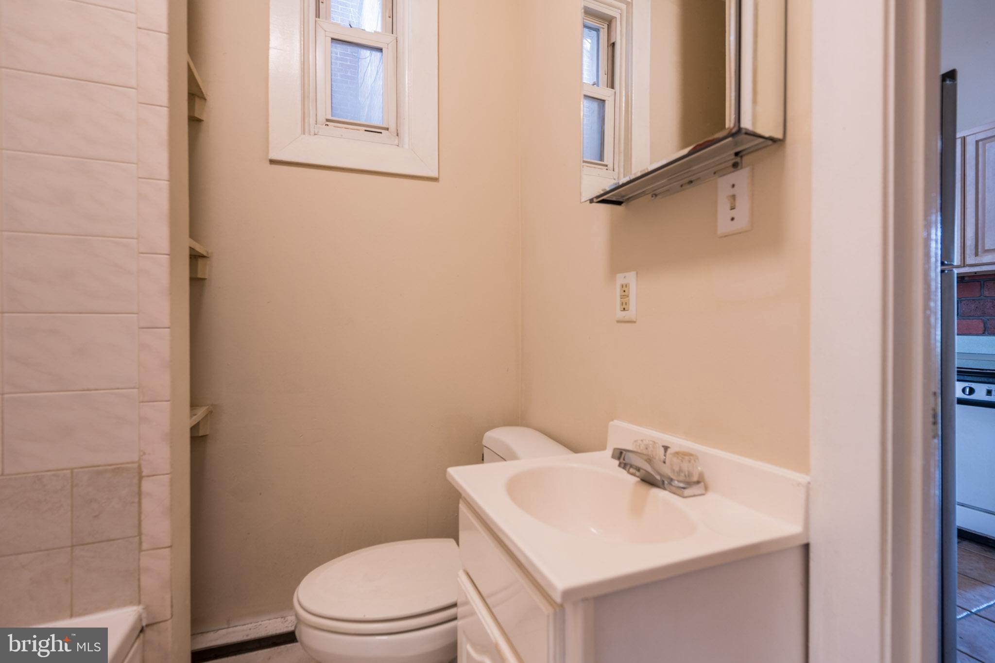 1933 Spring Garden Street, Unit 1F Philadelphia, PA 19130 - Photo 11 of 12