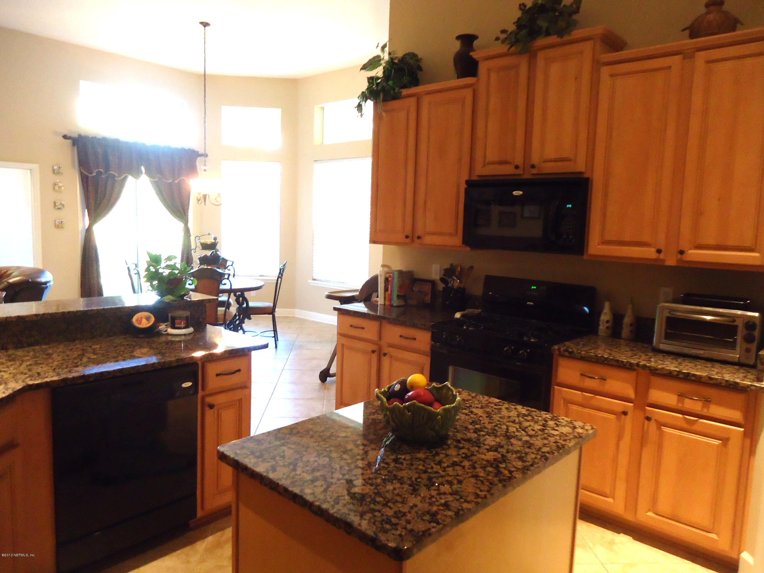 6074 Shadehill Road Jacksonville, FL 32258 - Photo 2 of 37 Fabulous Kitchen for all!!!