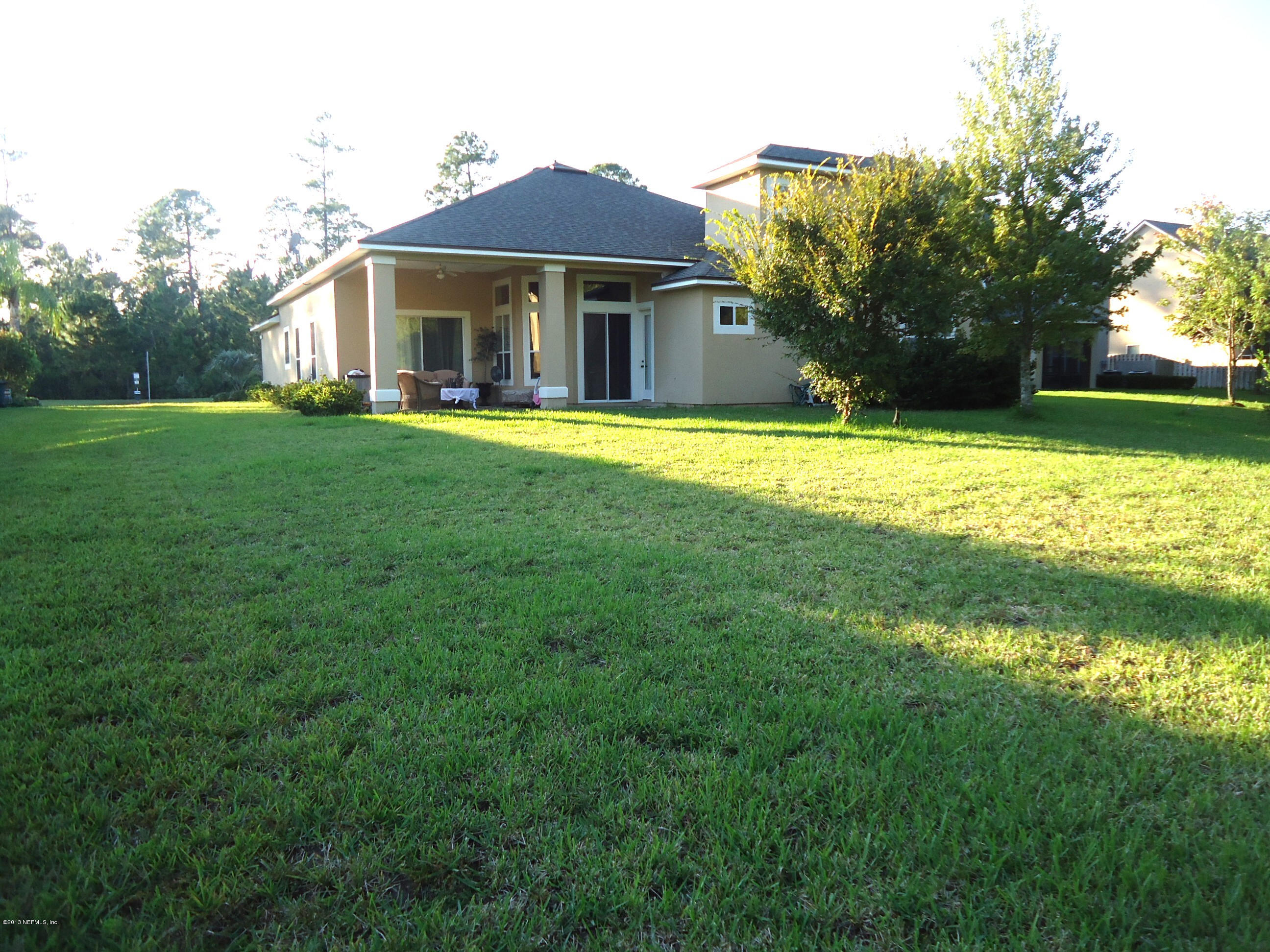 6074 Shadehill Road Jacksonville, FL 32258 - Photo 4 of 37 Spacious backyard to play in!