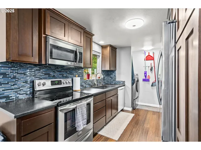 $435,000 | 596 Blackfoot Avenue, Eugene, OR 97404