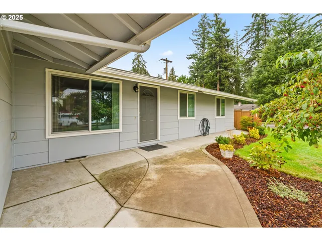 $435,000 | 596 Blackfoot Avenue, Eugene, OR 97404