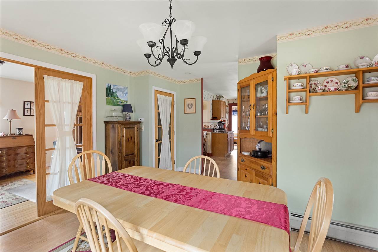 47 Hampton Falls Road Exeter, NH 03833 - Photo 14 of 39