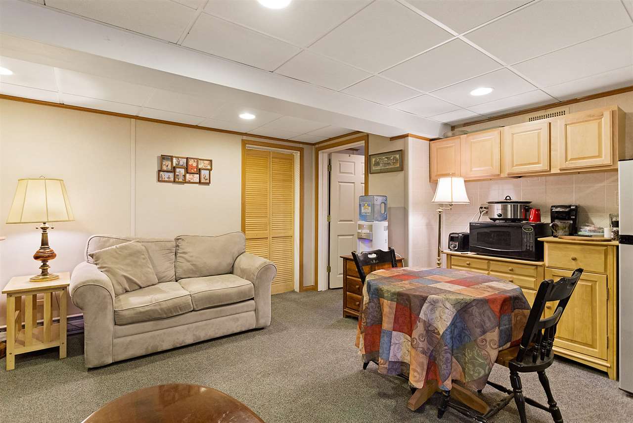 47 Hampton Falls Road Exeter, NH 03833 - Photo 27 of 39
