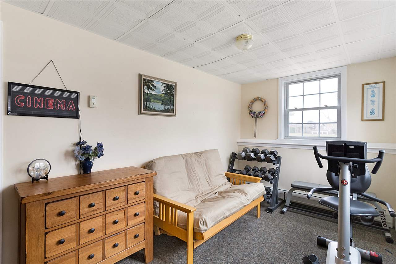 47 Hampton Falls Road Exeter, NH 03833 - Photo 29 of 39