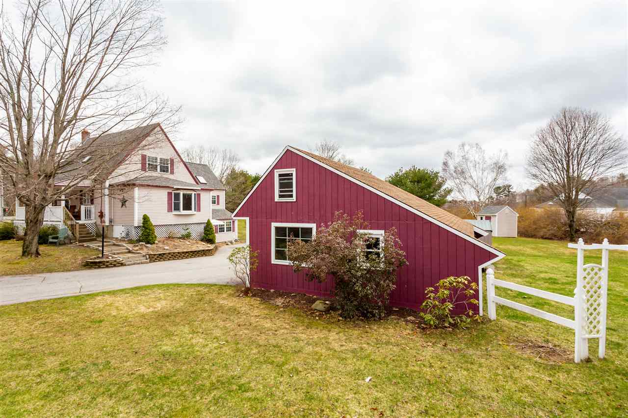 47 Hampton Falls Road Exeter, NH 03833 - Photo 4 of 39