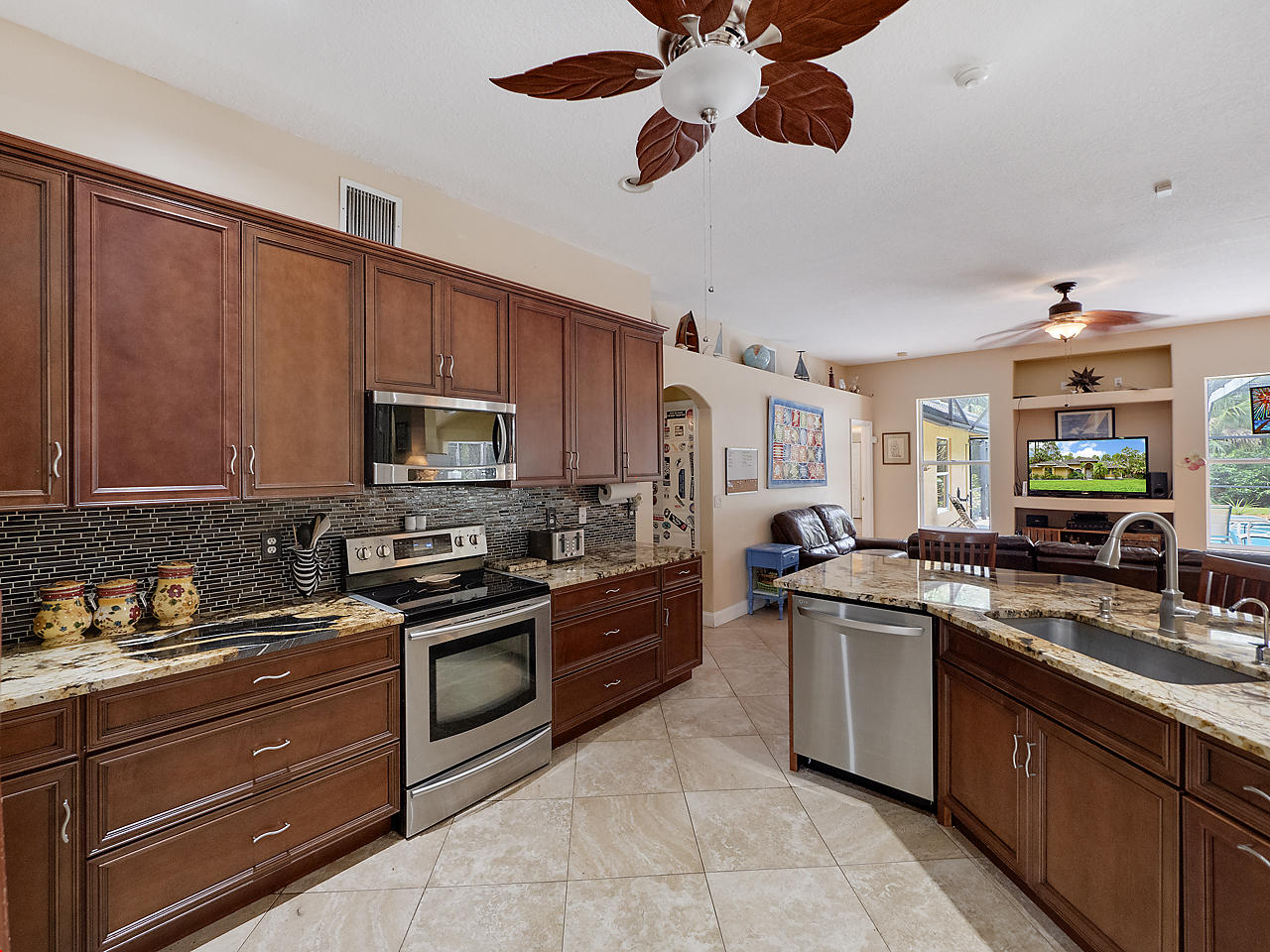 10074 Sandy Run Road Jupiter, FL 33478 - Photo 7 of 32 014 copy