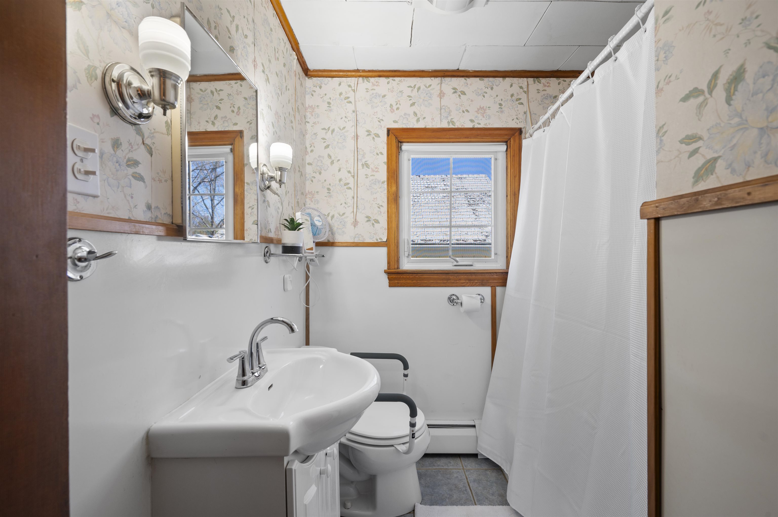 51 Richardson Street Rochester, NH 03867 - Photo 16 of 40