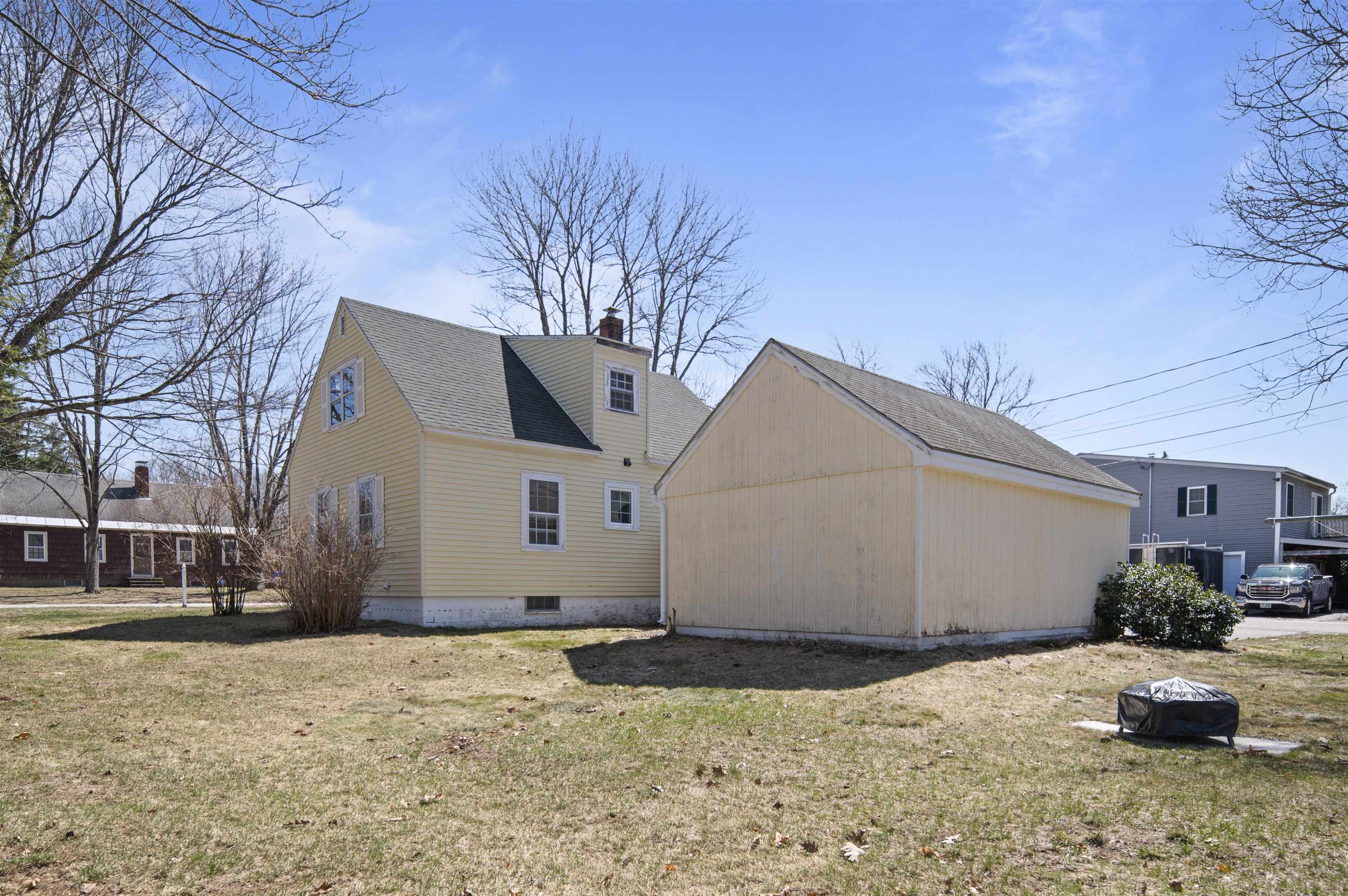 51 Richardson Street Rochester, NH 03867 - Photo 27 of 40