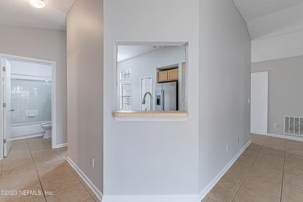 $2,100 | 257 Sondra Cove Trail East, Jacksonville, FL 32225