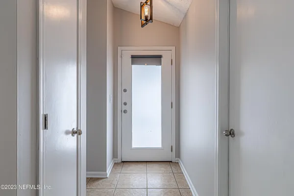 $2,100 | 257 Sondra Cove Trail East, Jacksonville, FL 32225
