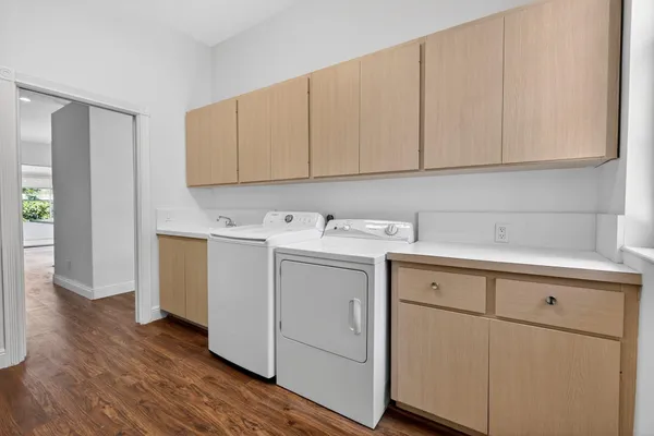 $599,000 | 1065 Bedford Avenue, Palm Beach Gardens, FL 33403
