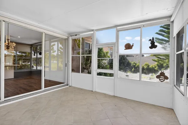 $599,000 | 1065 Bedford Avenue, Palm Beach Gardens, FL 33403