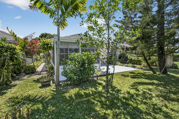 $599,000 | 1065 Bedford Avenue, Palm Beach Gardens, FL 33403