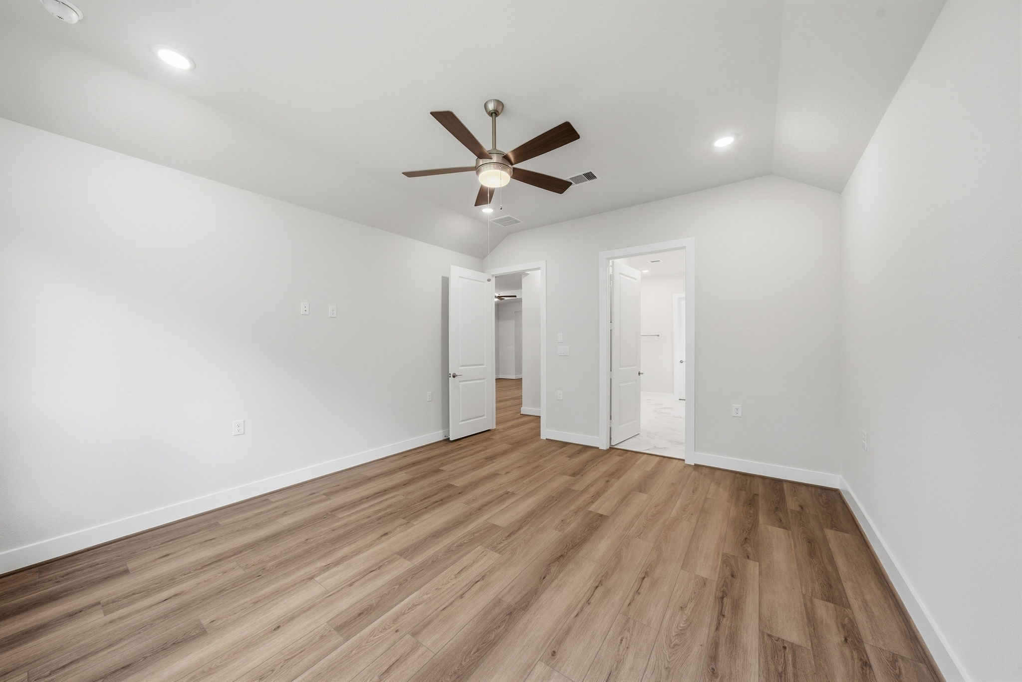 10026 Larkin Cove Willis, TX 77318 - Photo 20 of 46