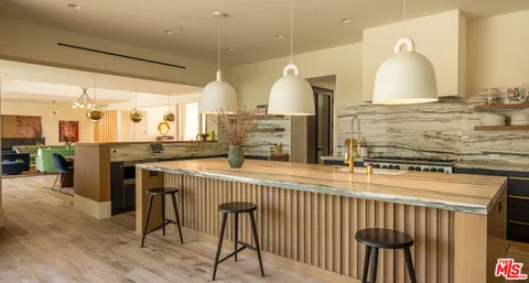 $15,995,000 | 1885 Carla Ridge, Beverly Hills, CA 90210