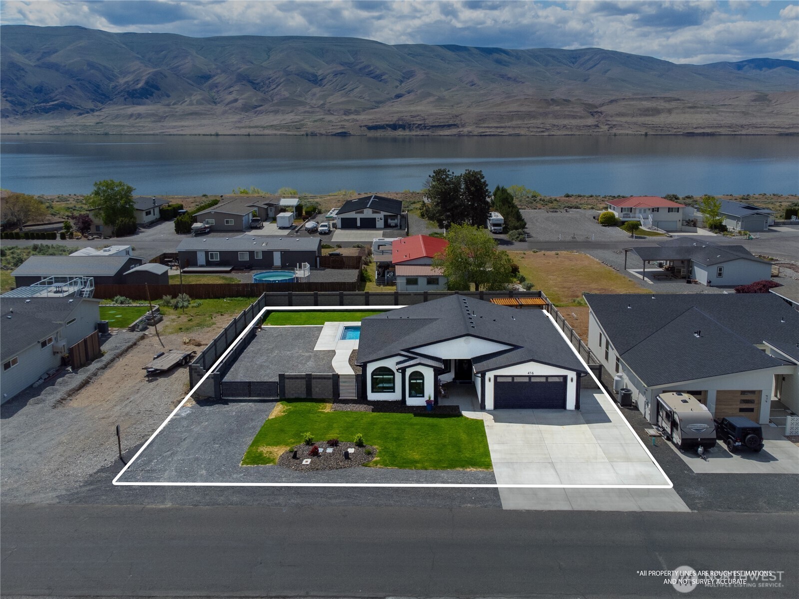416 Edgewater Way South Mattawa, WA 99349 - Photo 3 of 40