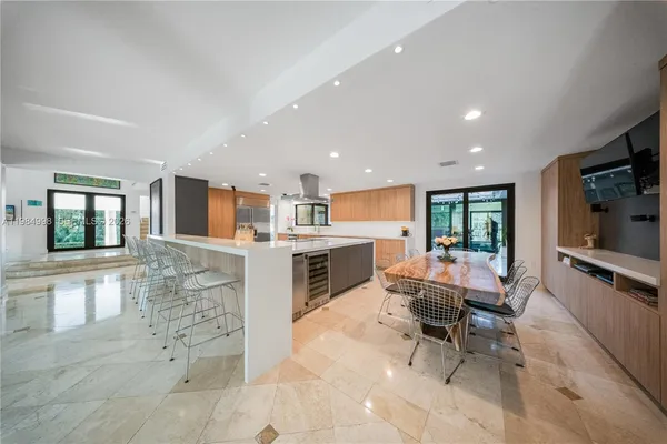 $4,250,000 | 5981 Southwest 136th Street, Pinecrest, FL 33156