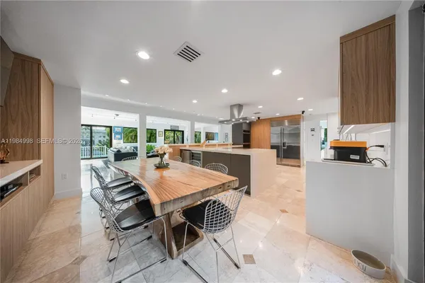 $4,250,000 | 5981 Southwest 136th Street, Pinecrest, FL 33156