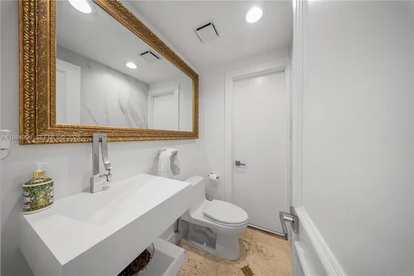 $4,250,000 | 5981 Southwest 136th Street, Pinecrest, FL 33156