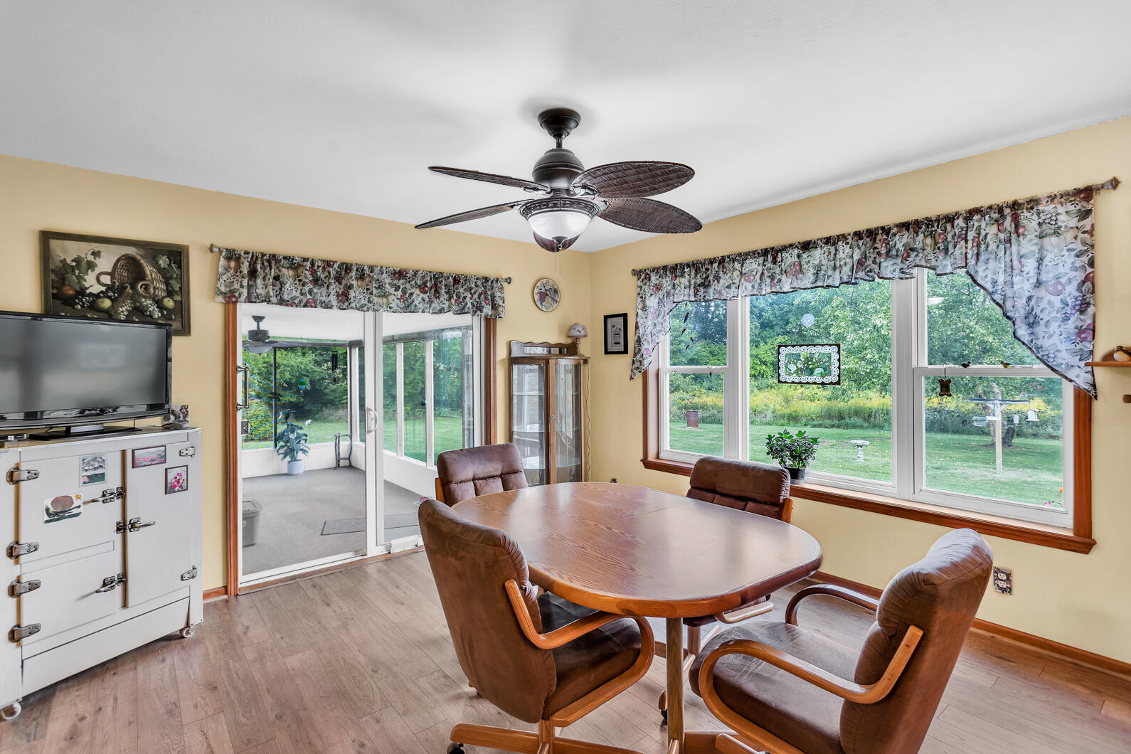 10600 King Road Spring Arbor, MI 49283 - Photo 11 of 39 0N0A3147