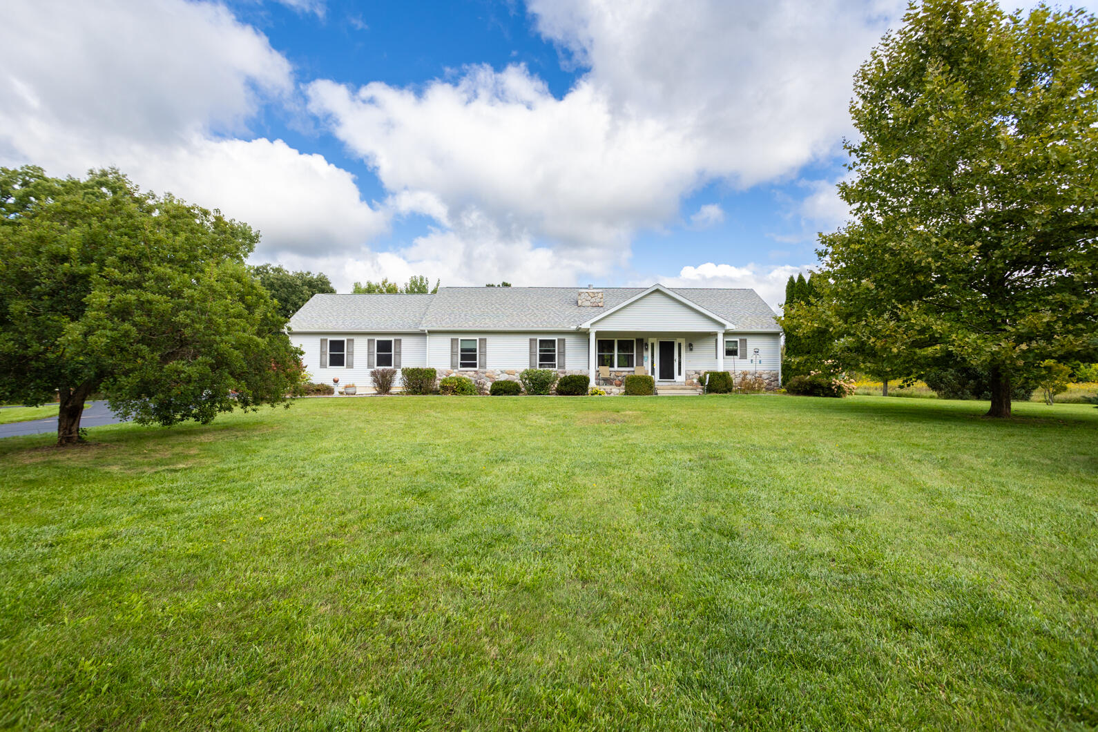 10600 King Road Spring Arbor, MI 49283 - Photo 28 of 39 0N0A3225