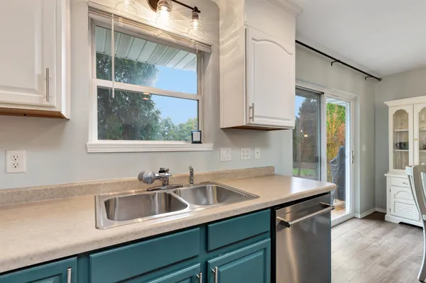 $360,000 | 143 Olde School Road, Neenah, WI 54956