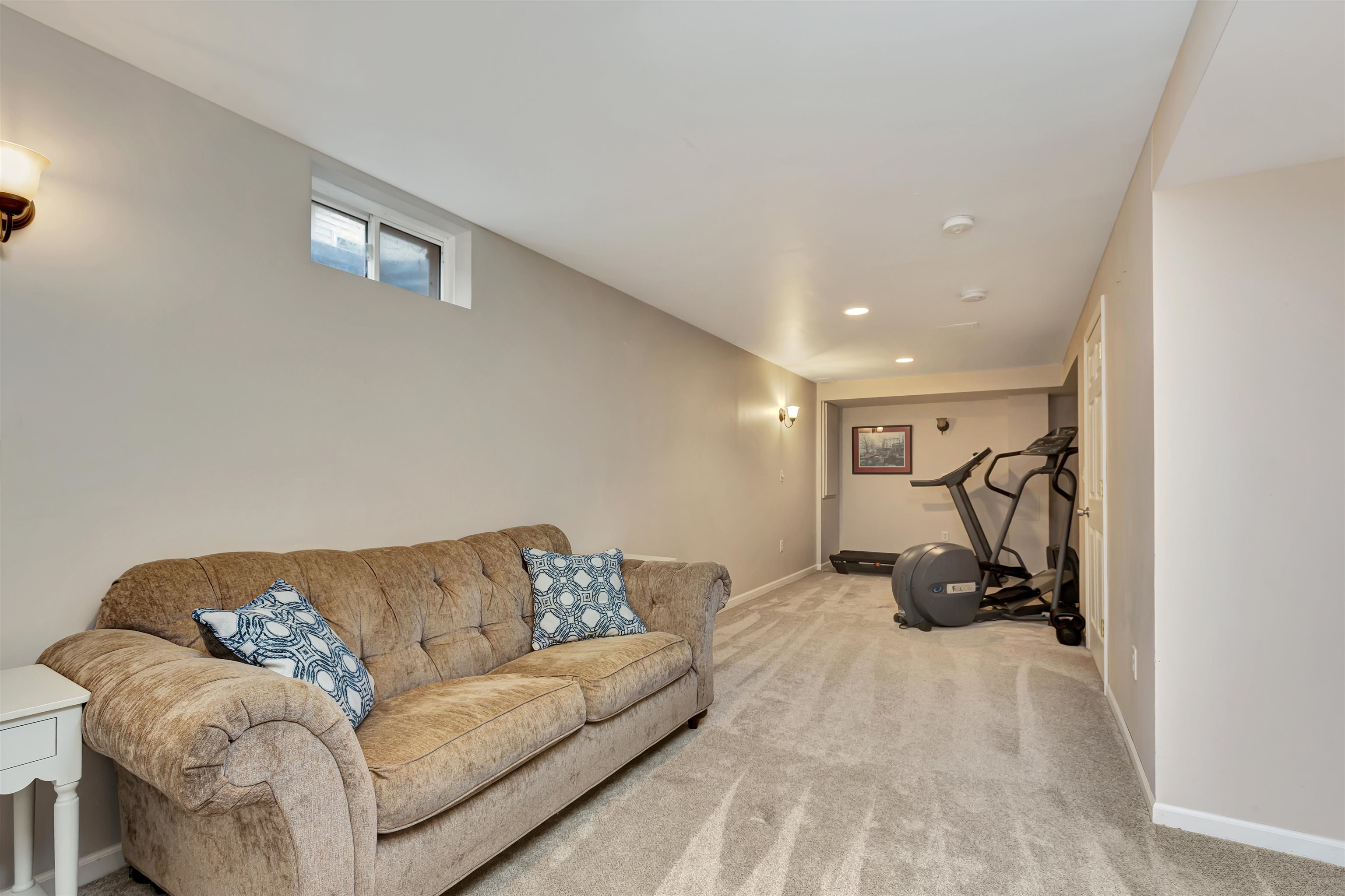 143 Olde School Road Neenah, WI 54956 - Photo 26 of 33