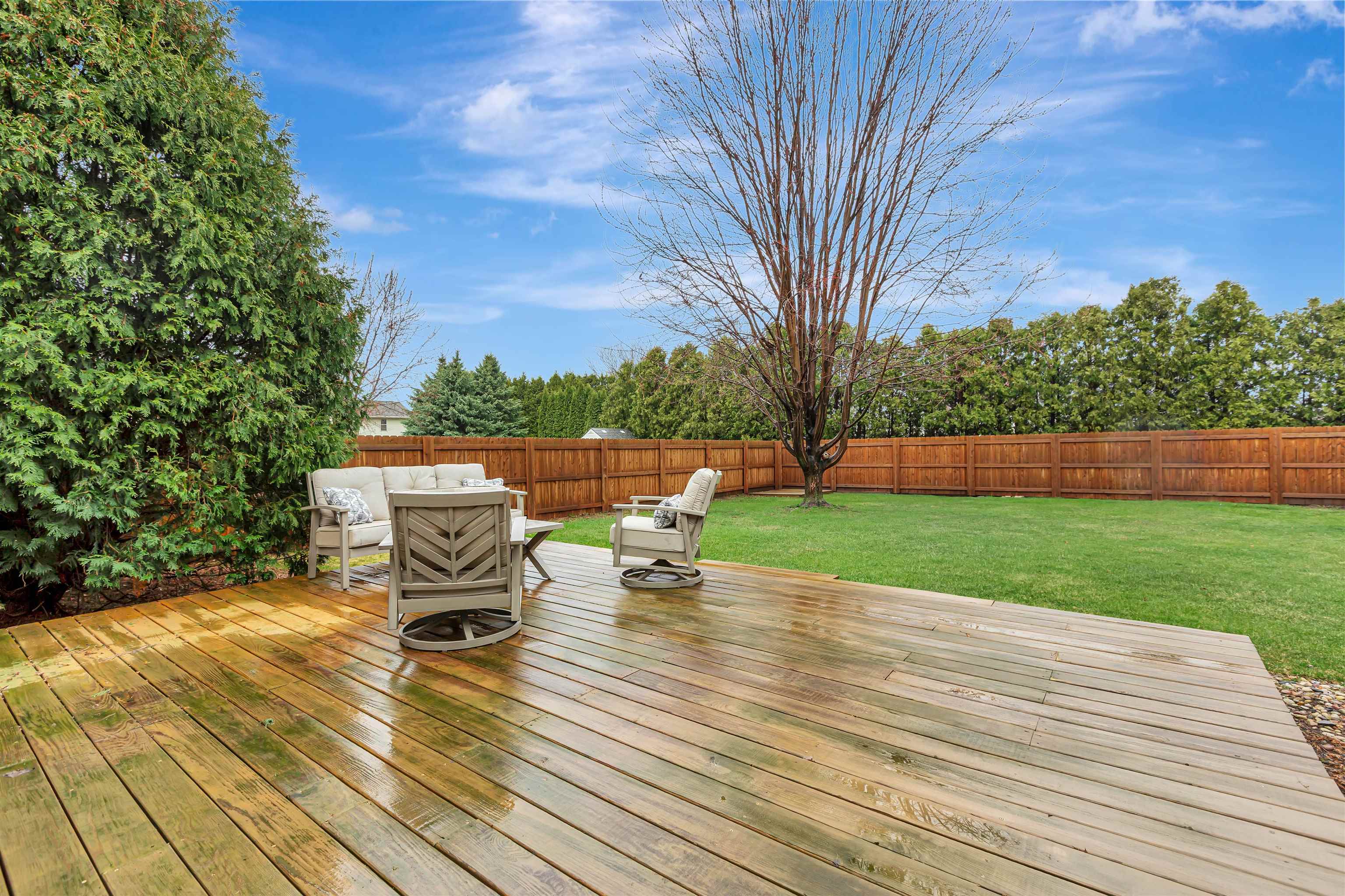 143 Olde School Road Neenah, WI 54956 - Photo 32 of 33