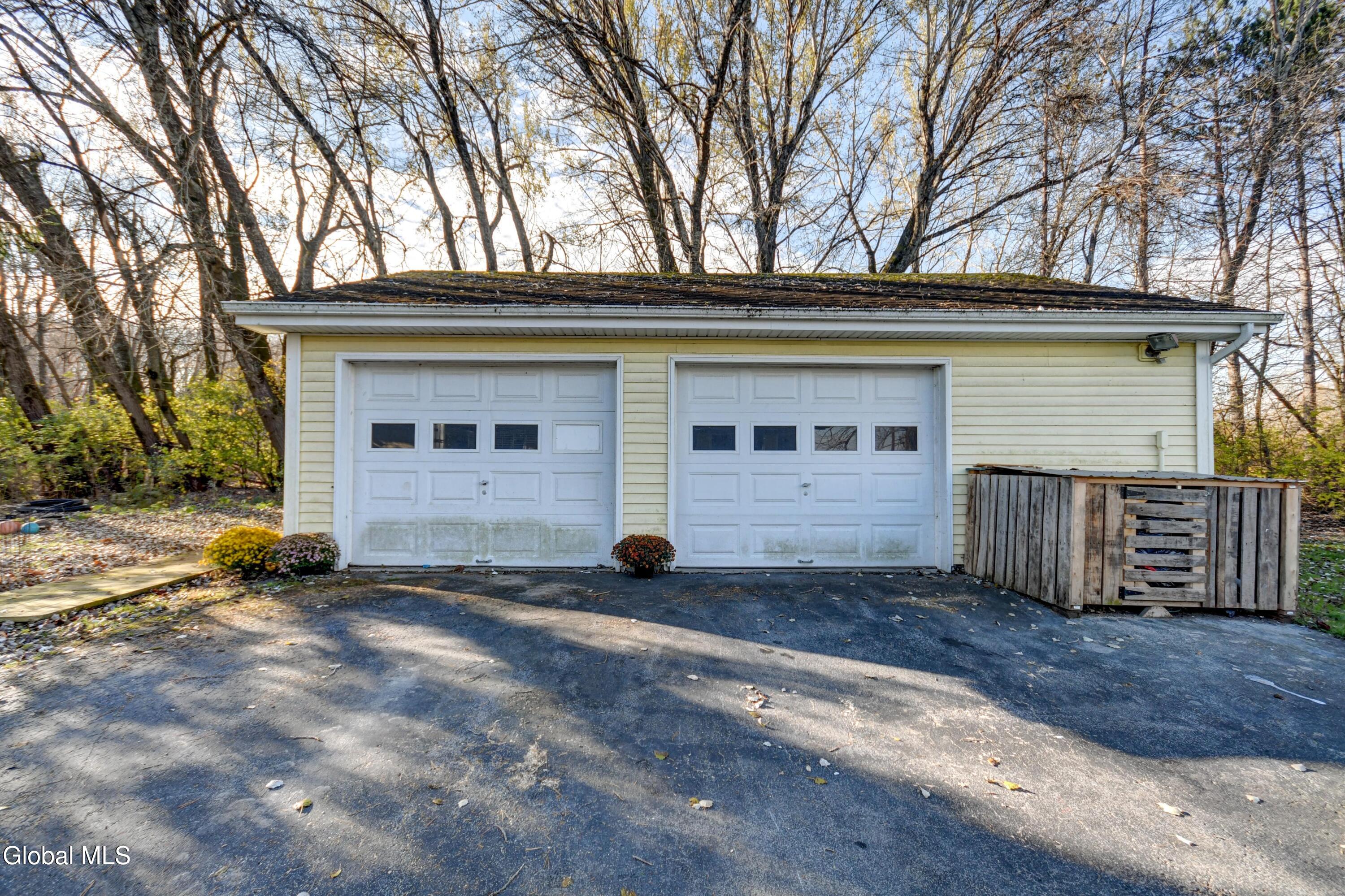 412 Auriesville Road Glen, NY 12072 - Photo 12 of 66 412 Auriesville Rd-6